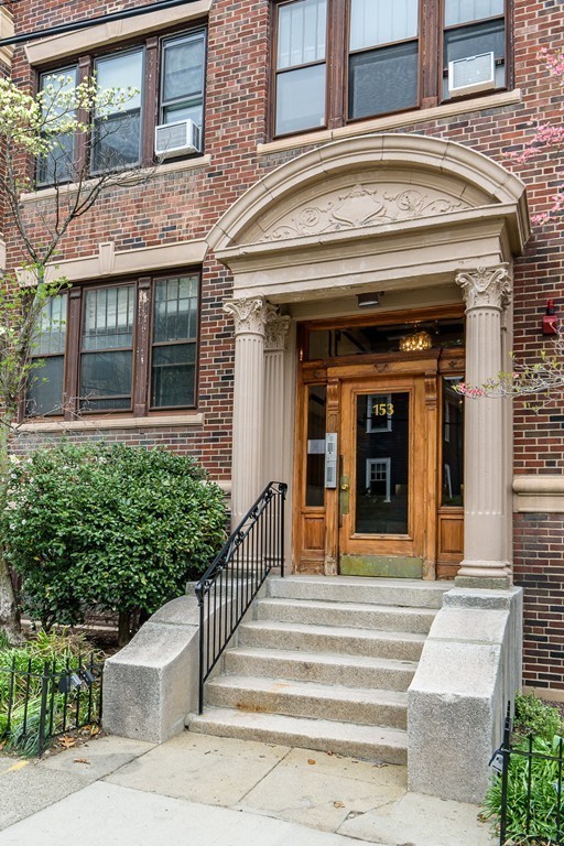153 Strathmore Road, Unit 1 Boston, MA 02135 - Photo 10 of 16 Gallery Image 10