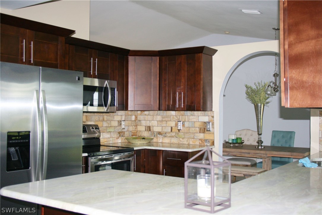 8309 Bounty Road Fort Myers, FL 33967 - Photo 10 of 20 Gallery Image 10