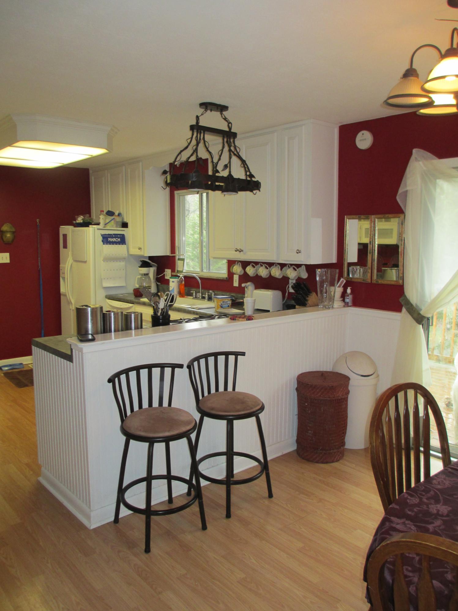 123 Nebraska Avenue Oak Ridge, TN 37830 - Photo 8 of 21 Kitchen w/Storage Galore and Gas Stove