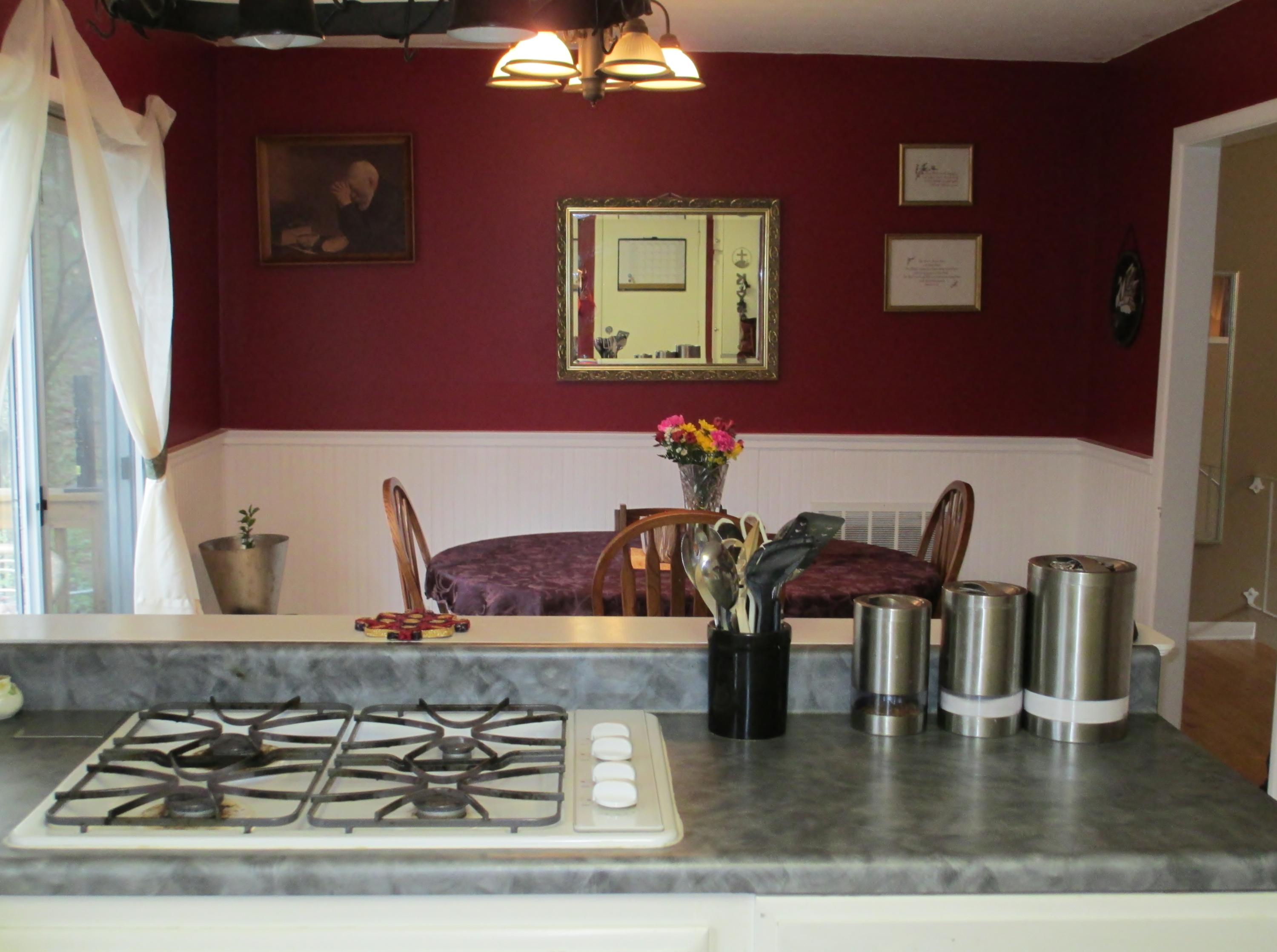 123 Nebraska Avenue Oak Ridge, TN 37830 - Photo 9 of 21 Kitchen/Dining Combo 2