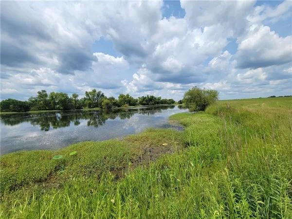 $287,500 | 1770 A Louisiana Road, Princeton, KS 66078