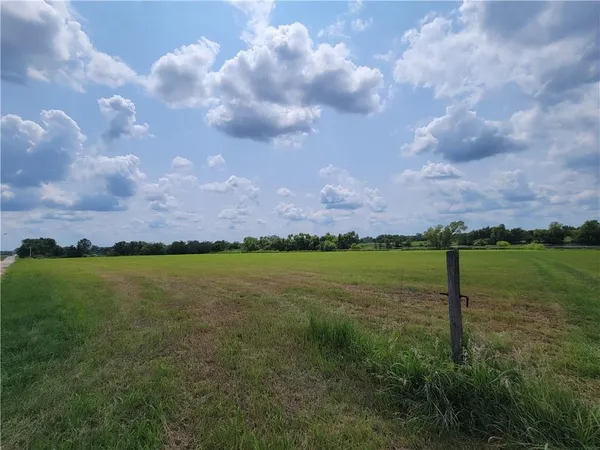$287,500 | 1770 A Louisiana Road, Princeton, KS 66078
