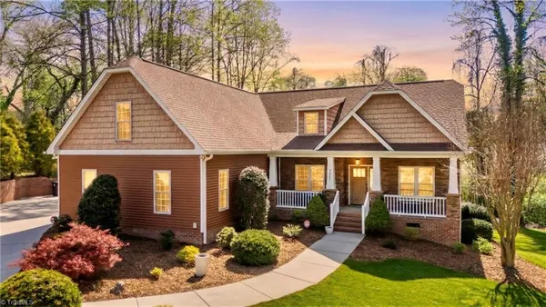 $444,900 | 4921 Folkstone Court, Pfafftown, NC 27040