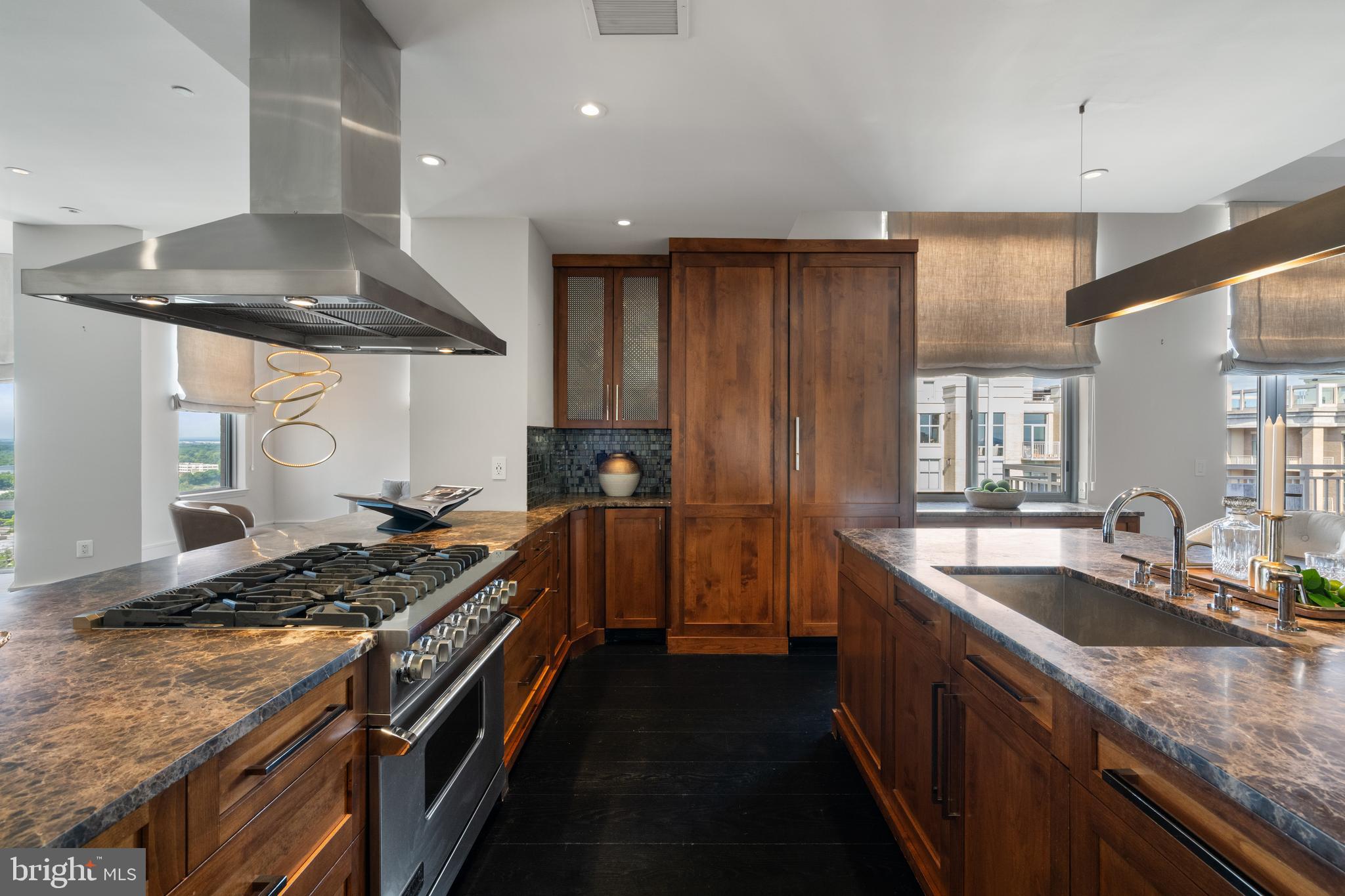 11990 Market Street, Unit 2101 Reston, VA 20190 - Photo 12 of 103 Custom cabinety w/sep built-in icemaker