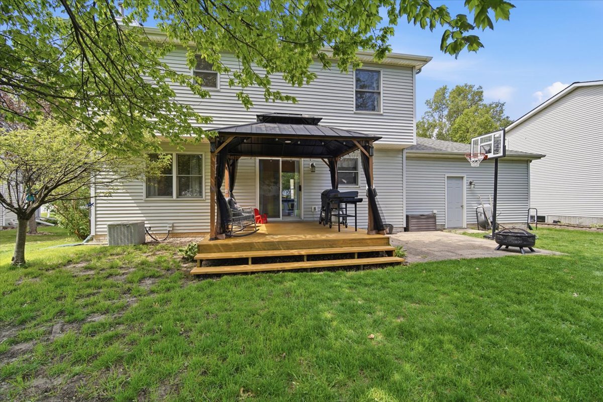 1313 Courtland Avenue Normal, IL 61761 - Photo 16 of 18