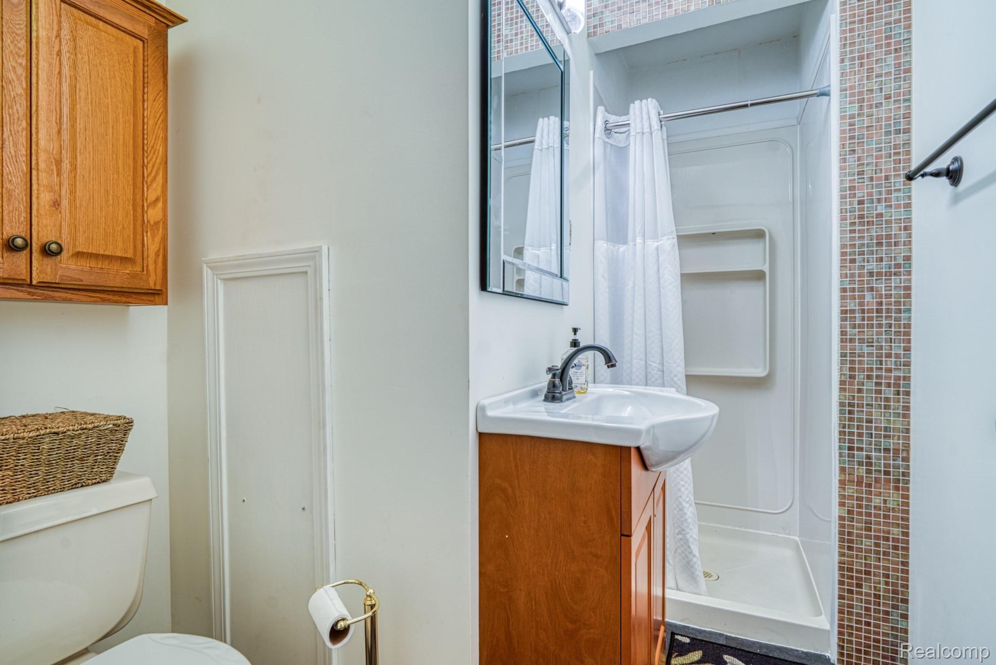 6290 West Stanley Road Mount Morris, MI 48458 - Photo 29 of 42 DSC00147.jpg