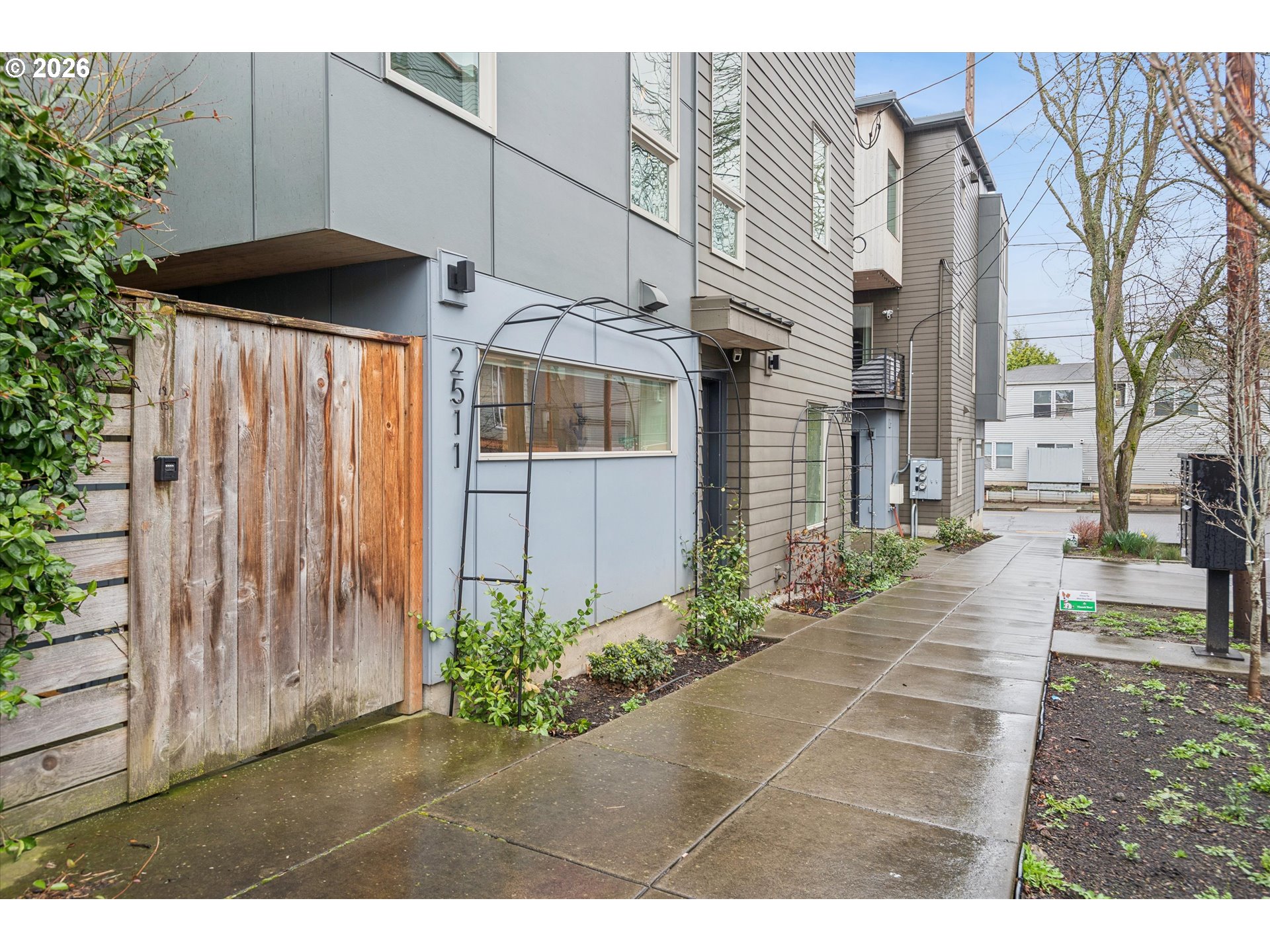 2511 Southeast 29th Avenue Portland, OR 97202 - Photo 2 of 39 Exterior
