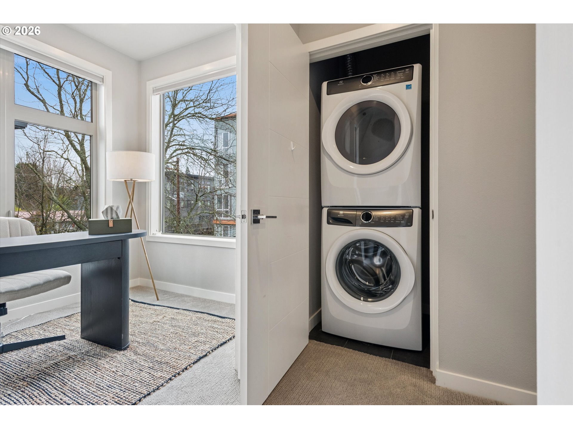 2511 Southeast 29th Avenue Portland, OR 97202 - Photo 26 of 39 Laundry