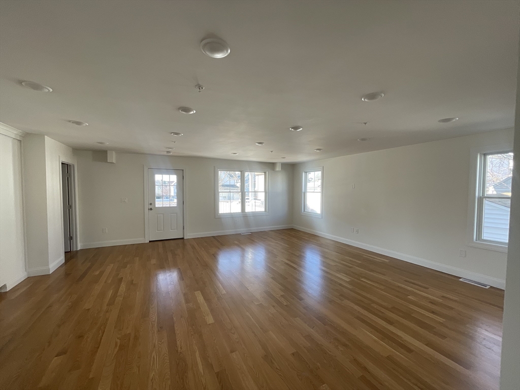 40 Everett Street, Unit 2 Everett, MA 02149 - Photo 8 of 33