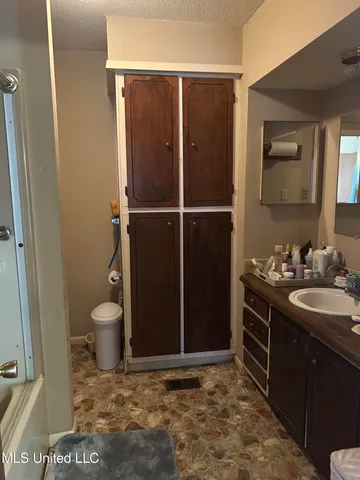 $135,000 | 10 Worley Drive, Tutwiler, MS 38963