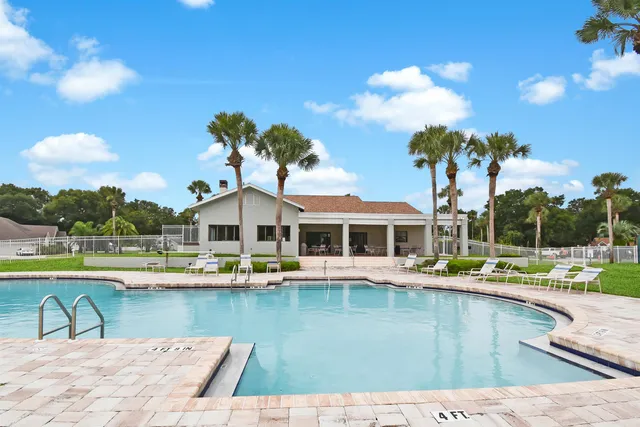 a view of a house with outdoor space