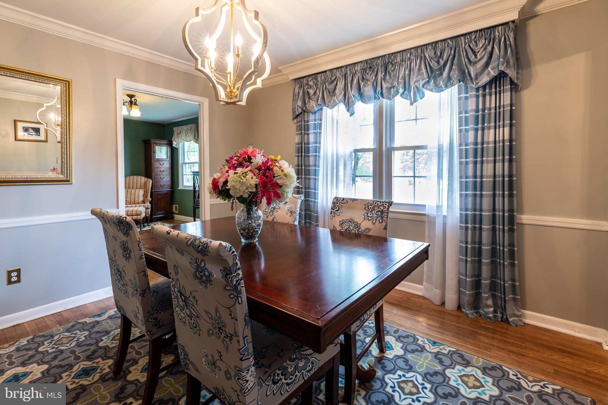 7727 Hayfield Road Alexandria, VA 22315 - Photo 21 of 77 New Windows in Home Brighten Rooms