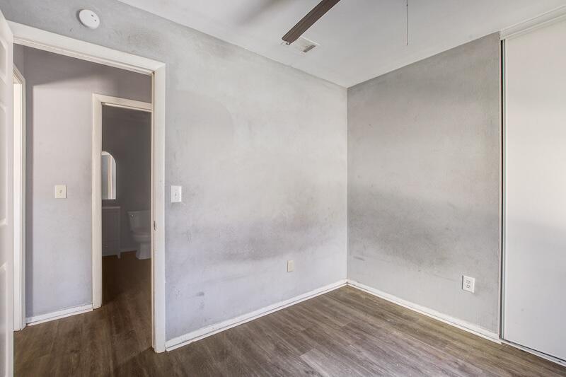 108 Mickler Drive Ladson, SC 29456 - Photo 15 of 39 108 (24)