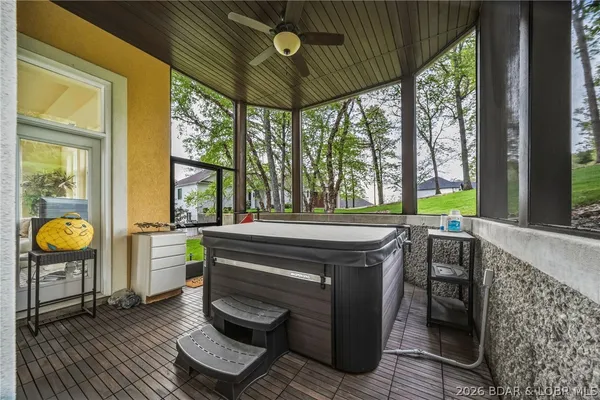 $2,599,000 | 582 Brookhaven Lane, Sunrise Beach, MO 65079