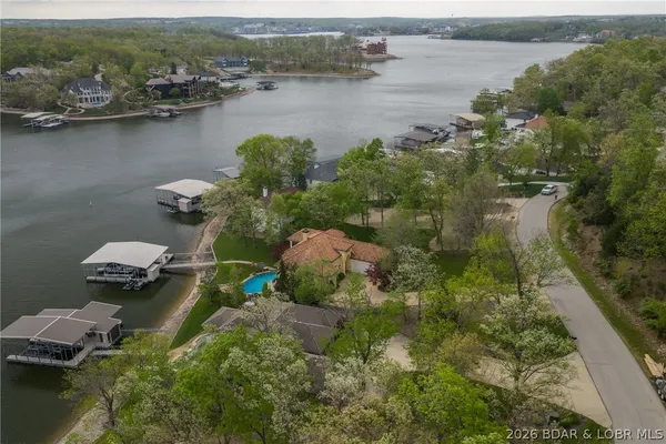 $2,599,000 | 582 Brookhaven Lane, Sunrise Beach, MO 65079