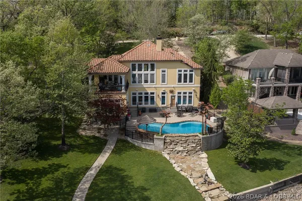 $2,599,000 | 582 Brookhaven Lane, Sunrise Beach, MO 65079