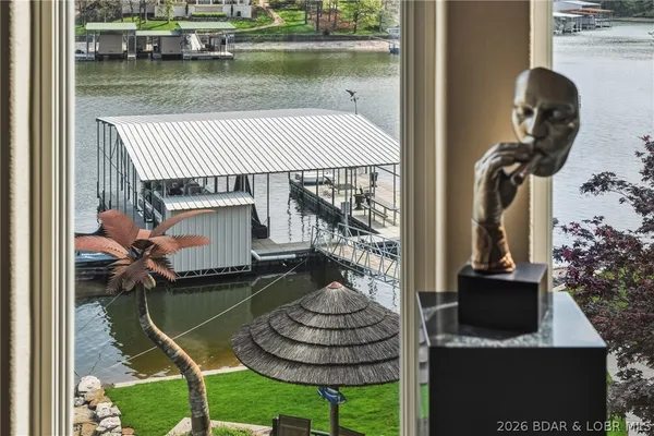 $2,599,000 | 582 Brookhaven Lane, Sunrise Beach, MO 65079