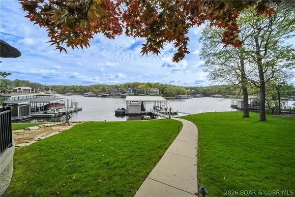 $2,599,000 | 582 Brookhaven Lane, Sunrise Beach, MO 65079