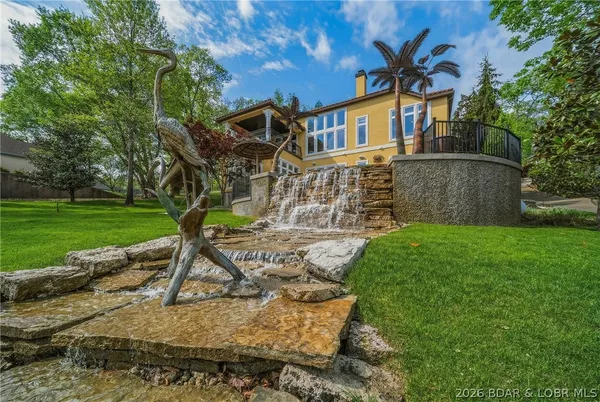 $2,599,000 | 582 Brookhaven Lane, Sunrise Beach, MO 65079