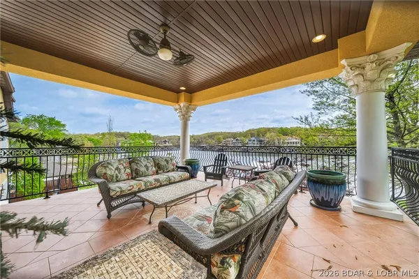 $2,599,000 | 582 Brookhaven Lane, Sunrise Beach, MO 65079