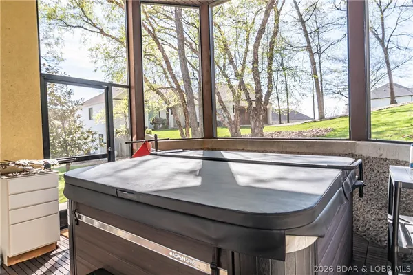 $2,599,000 | 582 Brookhaven Lane, Sunrise Beach, MO 65079