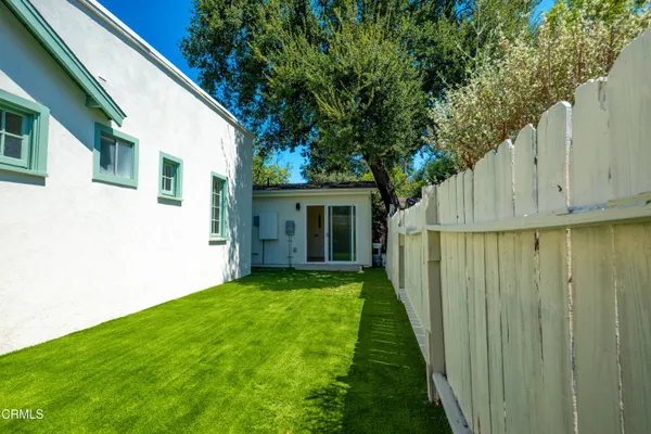 $2,500 | 456 Atchison Street, Pasadena, CA 91104