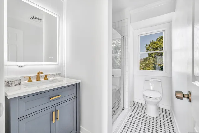 $2,500,000 | 9 Stowe Avenue, Milford, CT 06460