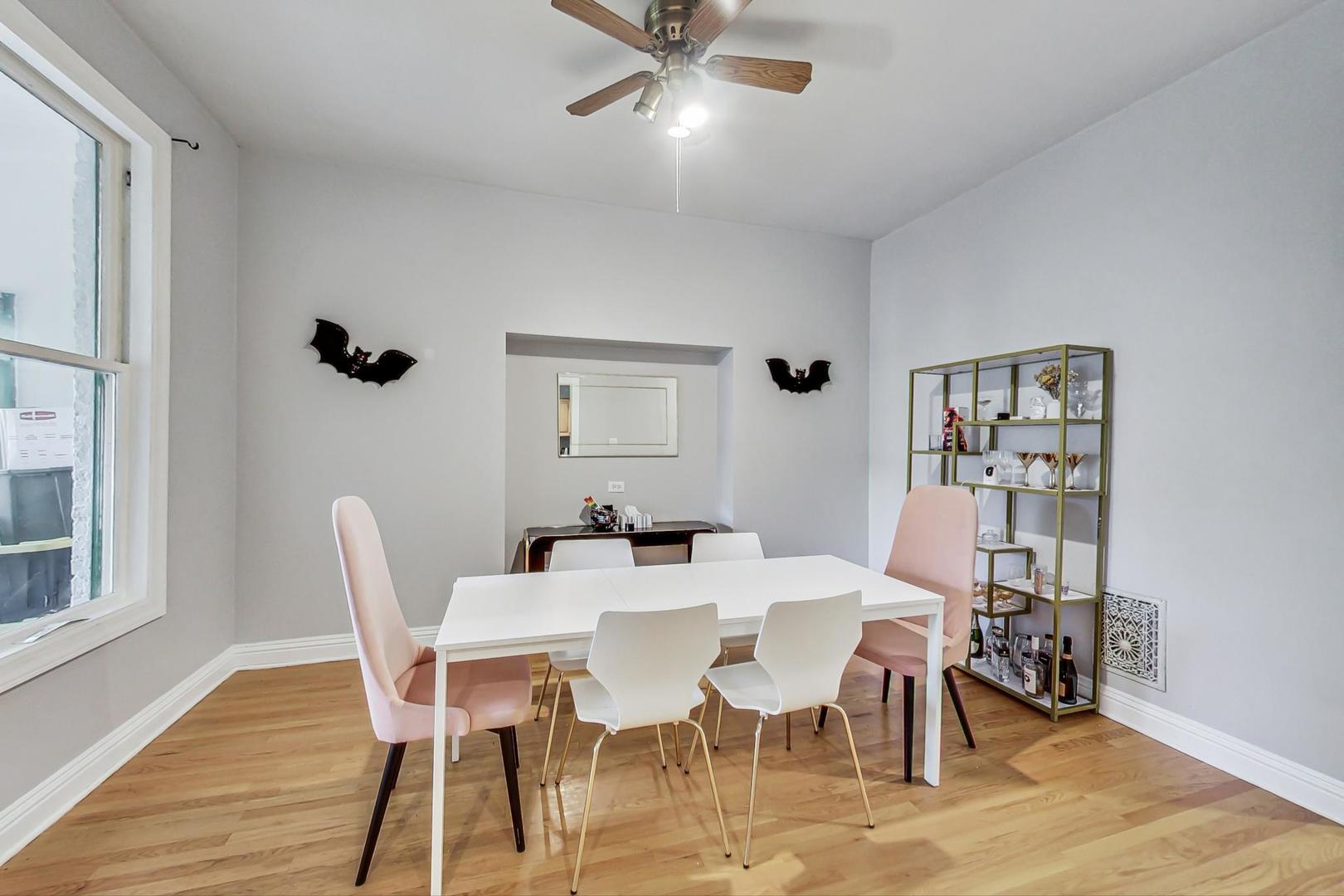 1460 West Irving Park Road Chicago, IL 60613 - Photo 28 of 49 Gallery Image 28