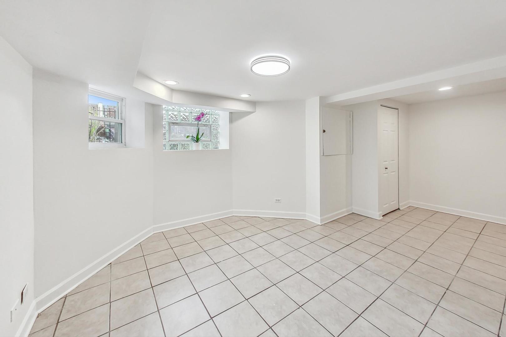 1460 West Irving Park Road Chicago, IL 60613 - Photo 39 of 49 Gallery Image 39