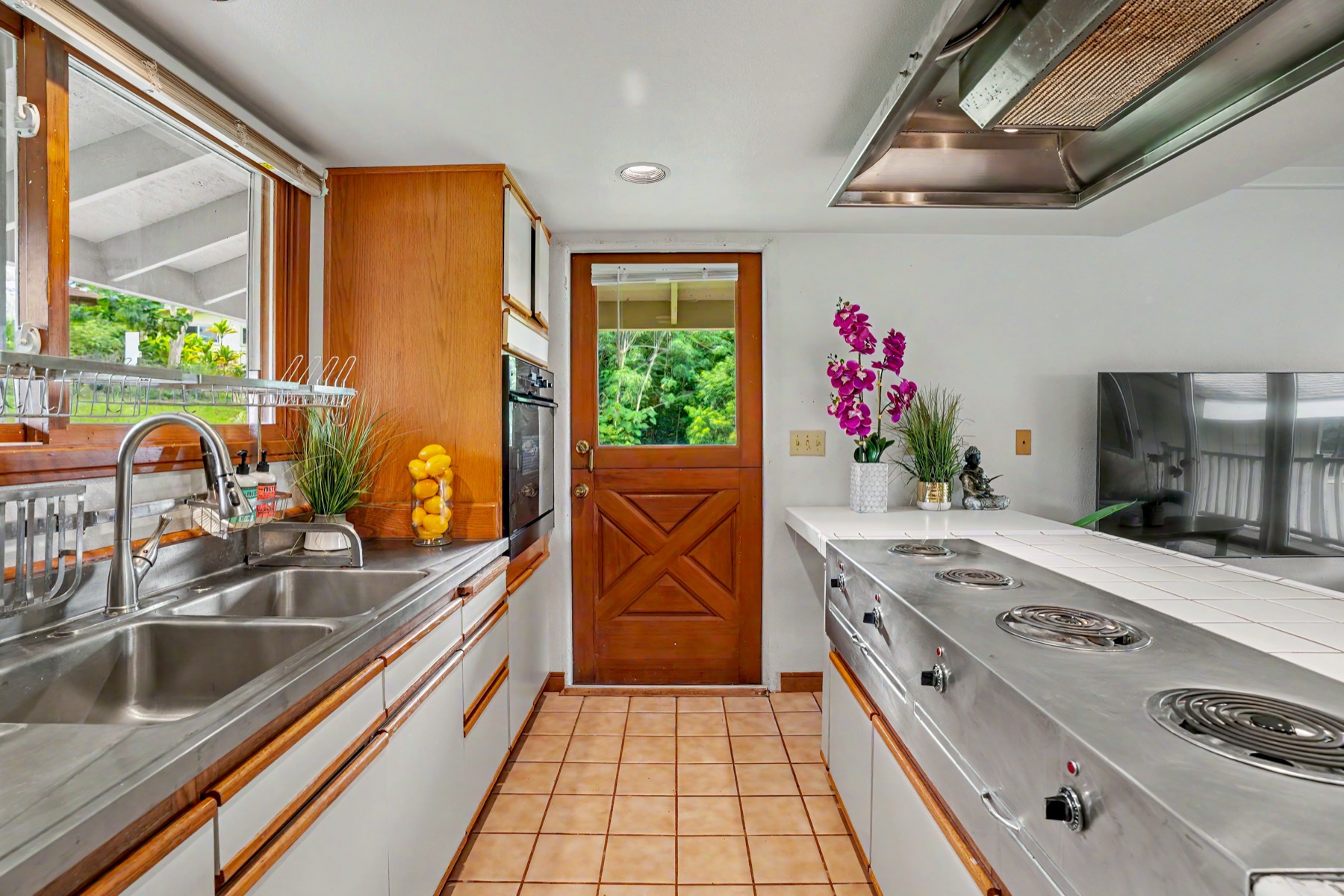 6295 Opaekaa Road Kapaa, HI 96746 - Photo 4 of 30