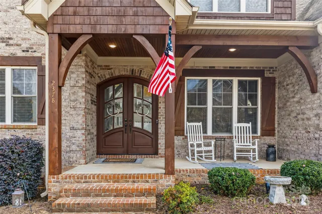 a close view of dining table