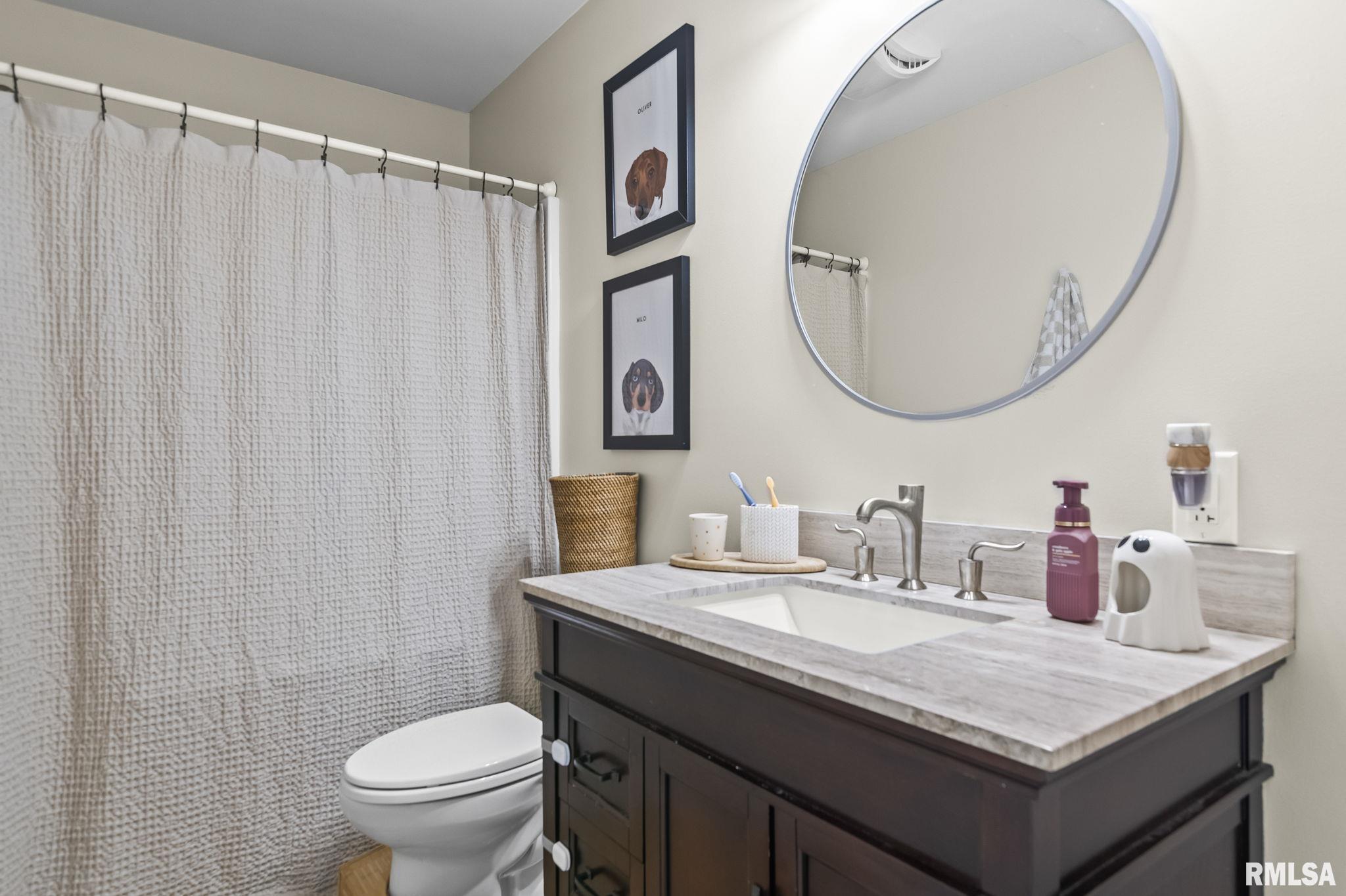 1 Birch Drive Chatham, IL 62629 - Photo 24 of 28