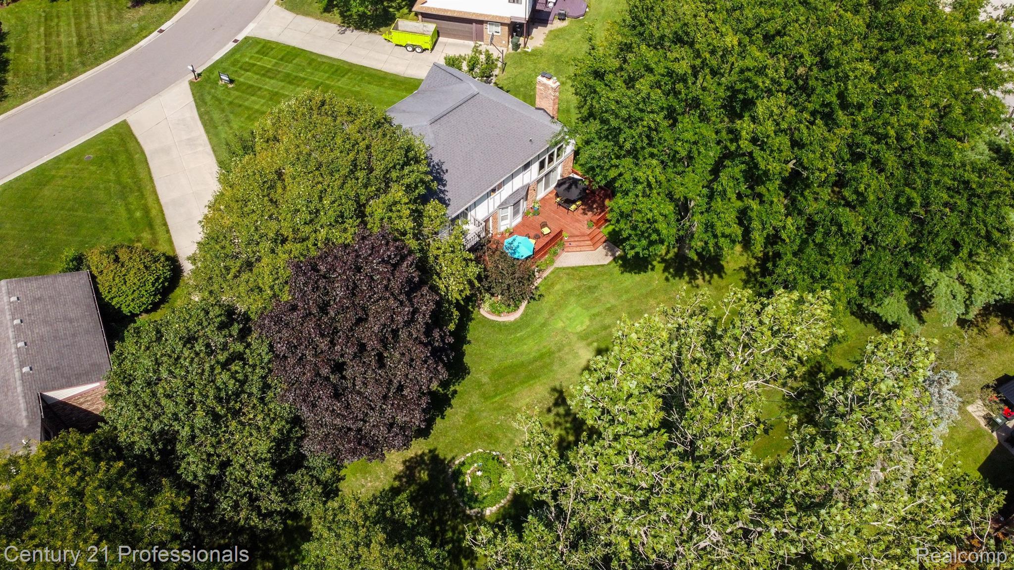 778 Lockmoore Court Rochester, MI 48307 - Photo 60 of 62 Gallery Image 60