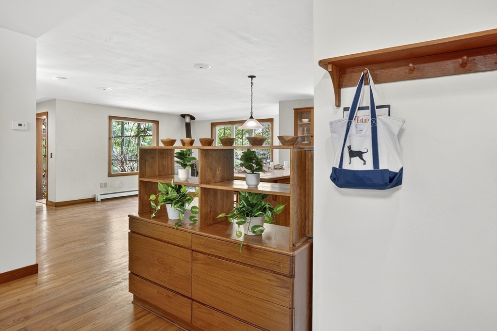 4 Rock Pond Road West Tisbury, MA 02568 - Photo 4 of 31