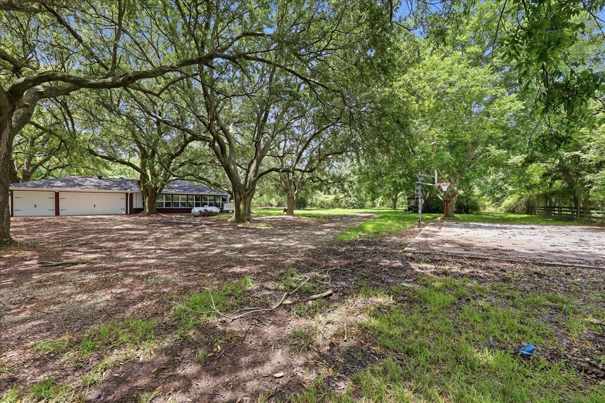 46721 Interstate 10 Winnie, TX 77665 - Photo 37 of 38