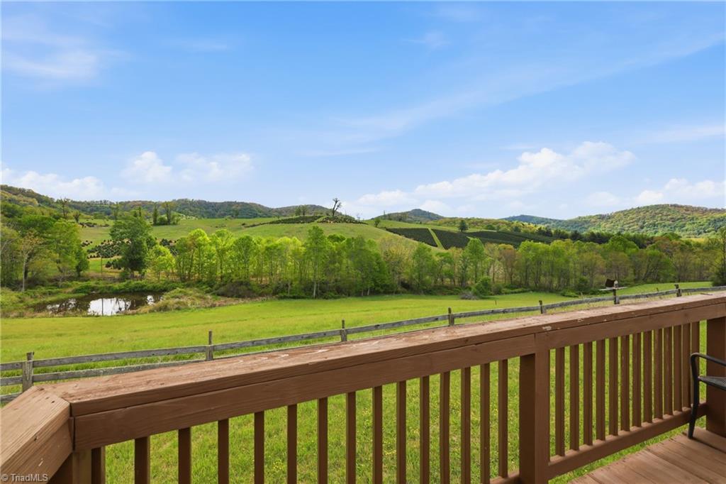 4793 Cheek Mountain Road Laurel Springs, NC 28644 - Photo 2 of 42