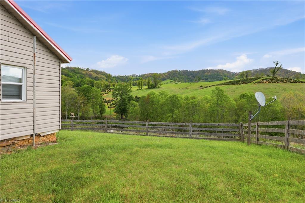 4793 Cheek Mountain Road Laurel Springs, NC 28644 - Photo 40 of 42