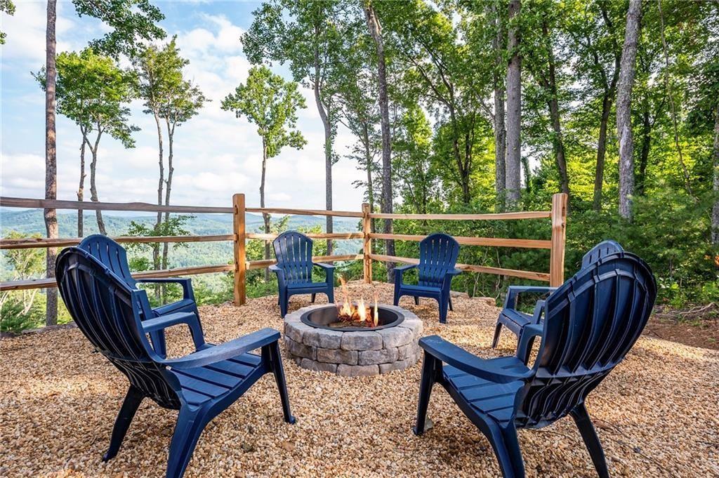 802 Overlook Drive Blue Ridge, GA 30513 - Photo 11 of 97