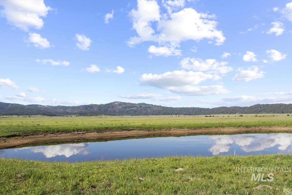 Sixty Sixty Lane Cascade, ID 83611 - Photo 4 of 16