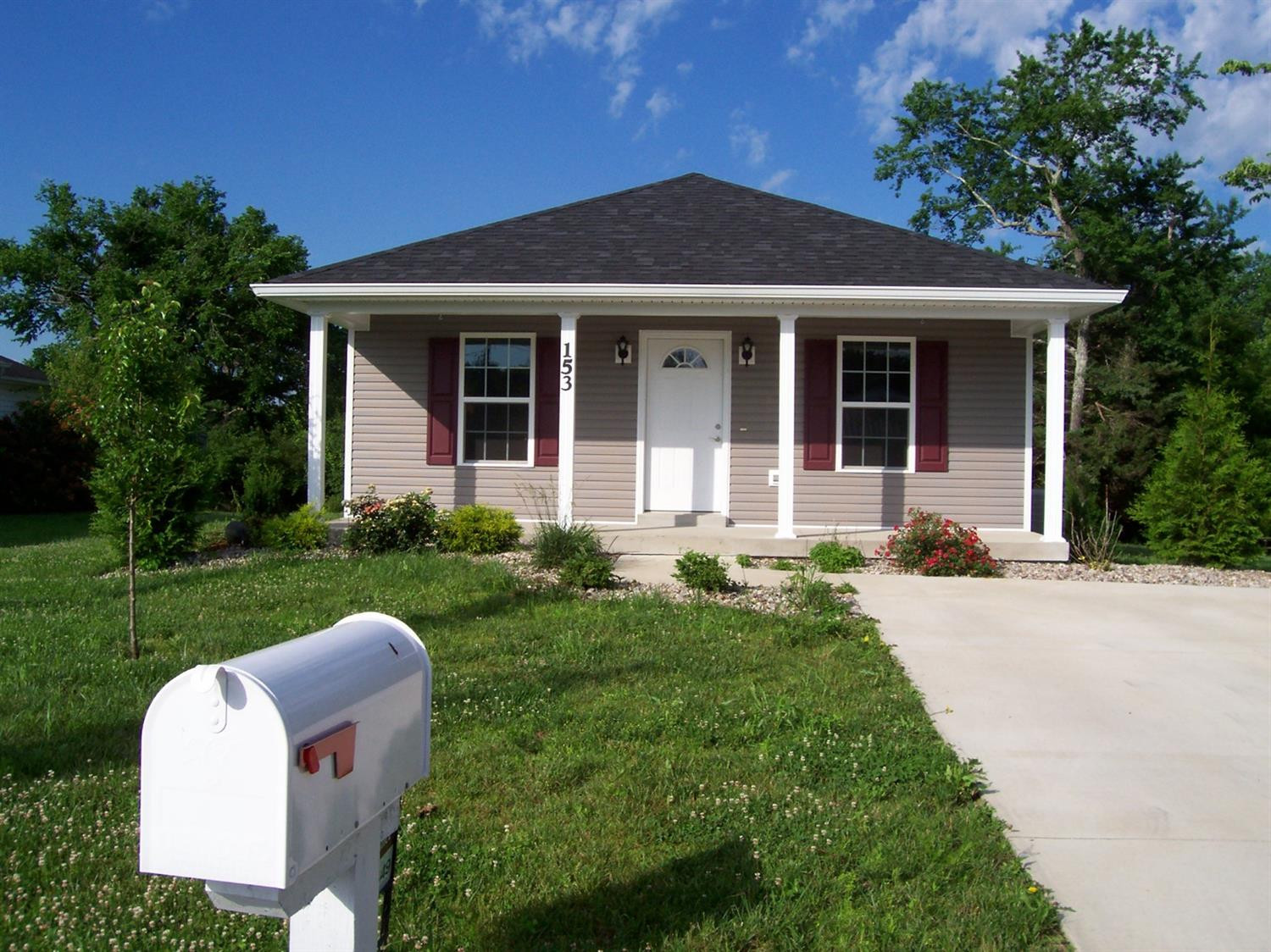 153 Neely Berea, KY 40403 - Photo 1 of 13 Photo 1