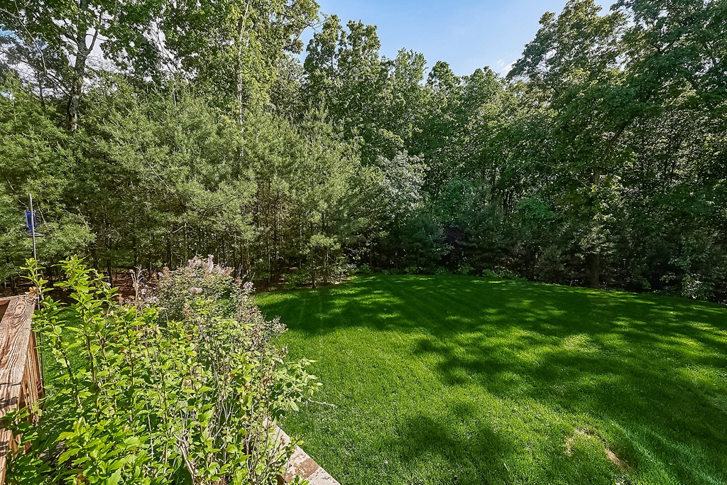 175 Samuel Drive Northbridge, MA 01588 - Photo 28 of 29 Gallery Image 28