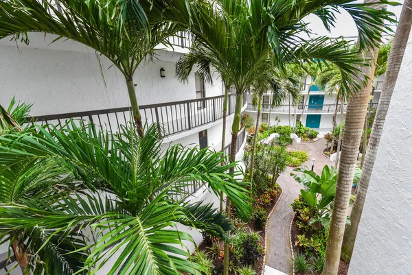 $299,500 | 1357 Northeast Ocean Boulevard, Unit 317, Jensen Beach, FL 34957