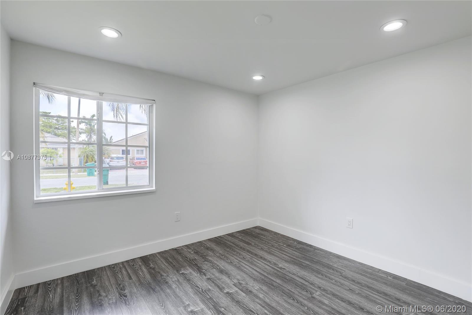 20933 Southwest 124th Ave Road Miami, FL 33177 - Photo 13 of 40 Gallery Image 13