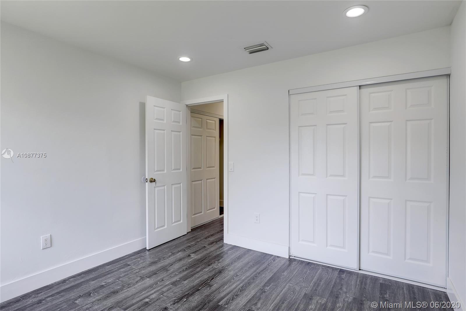 20933 Southwest 124th Ave Road Miami, FL 33177 - Photo 21 of 40 Gallery Image 21