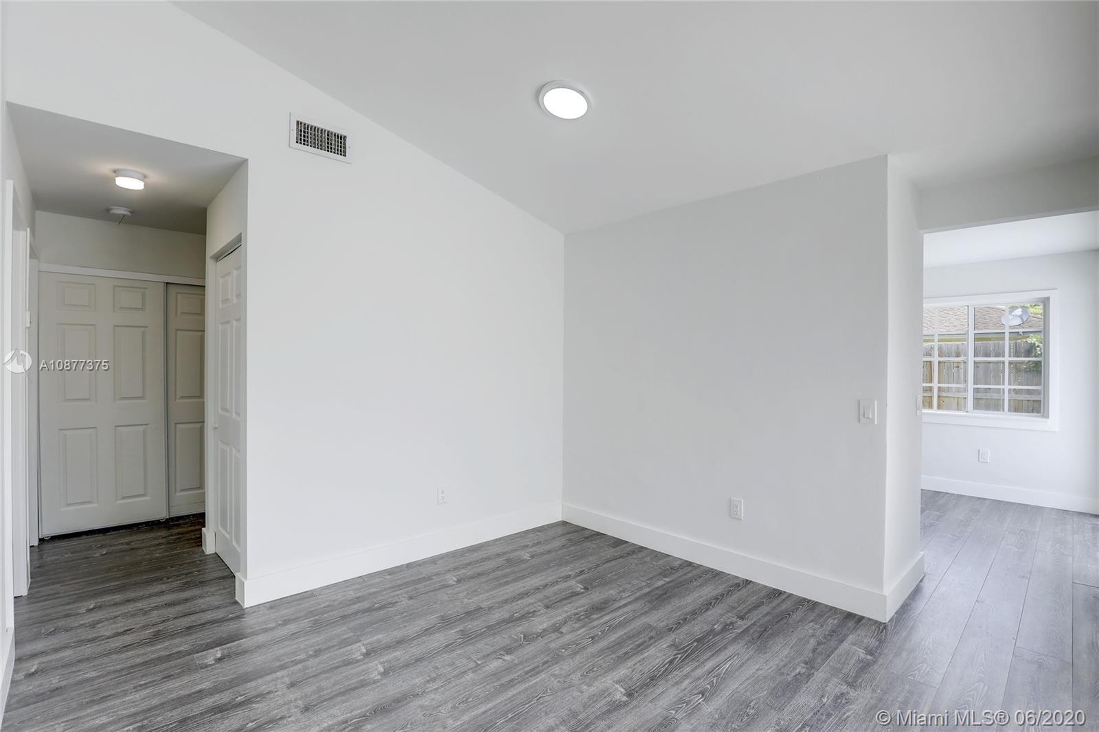 20933 Southwest 124th Ave Road Miami, FL 33177 - Photo 7 of 40 Gallery Image 7