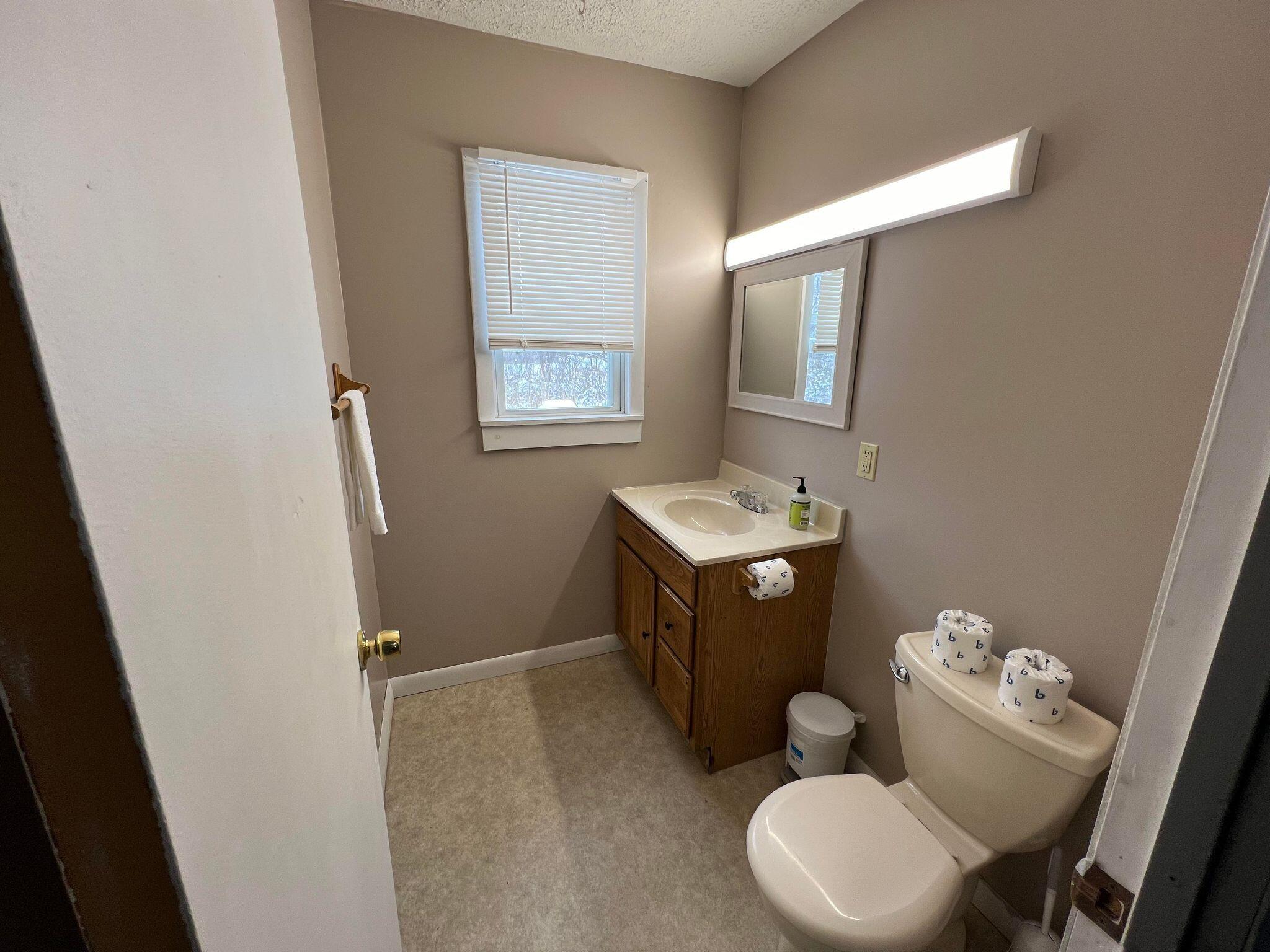 14 Perley Street Lewiston, ME 04240 - Photo 15 of 18 419031901_737239735019001_69593791765290