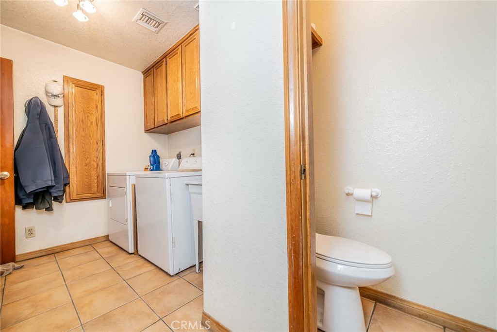 5131 Cygnet Road, Unit AB Phelan, CA 92371 - Photo 19 of 74