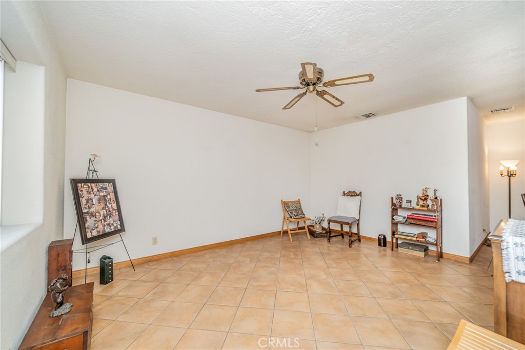 5131 Cygnet Road, Unit AB Phelan, CA 92371 - Photo 23 of 74