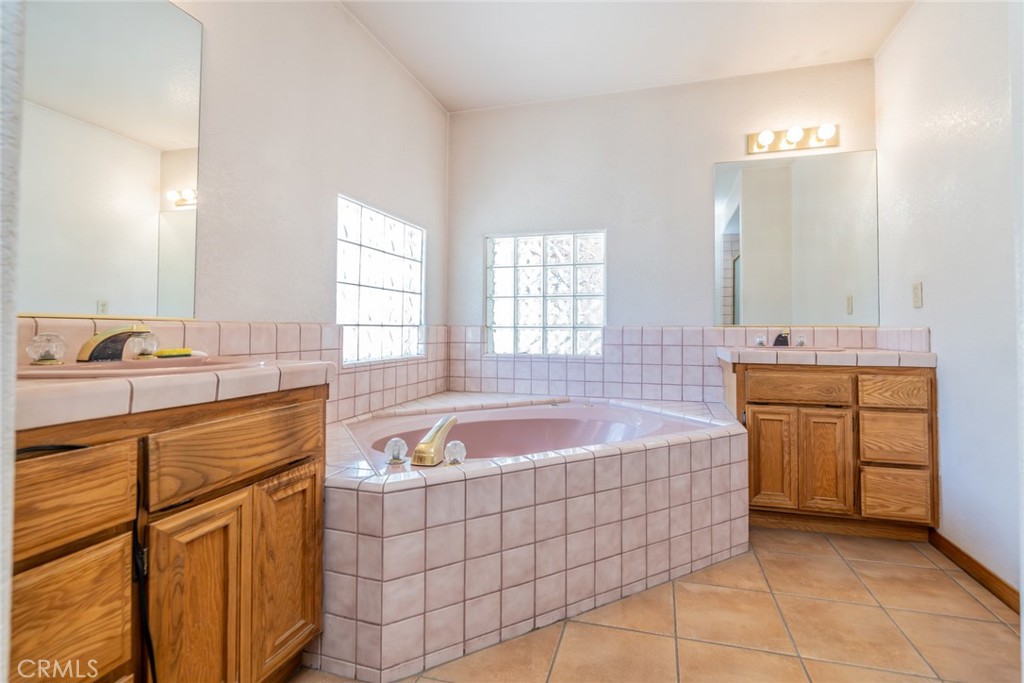 5131 Cygnet Road, Unit AB Phelan, CA 92371 - Photo 37 of 74