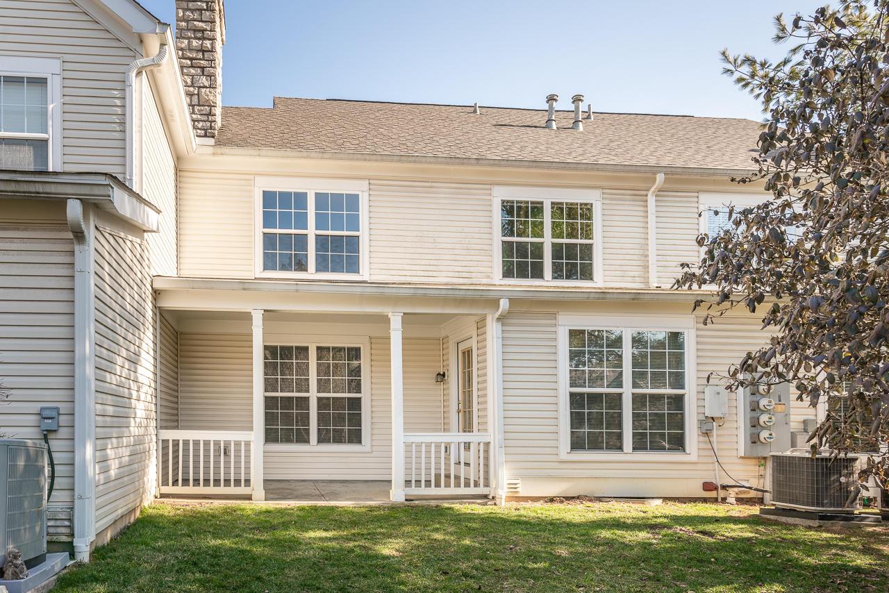 344 Sycamore Ridge Way Columbus, OH 43230 - Photo 3 of 50